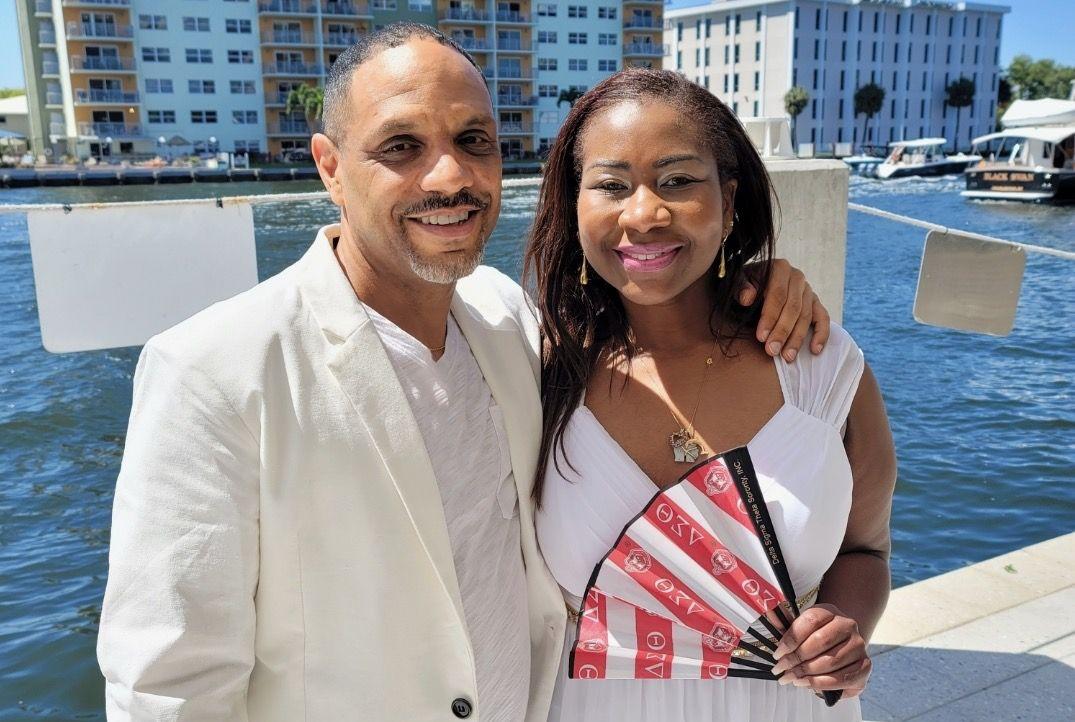 The Wedding Website of Dannielle Boyer and Edric Smith