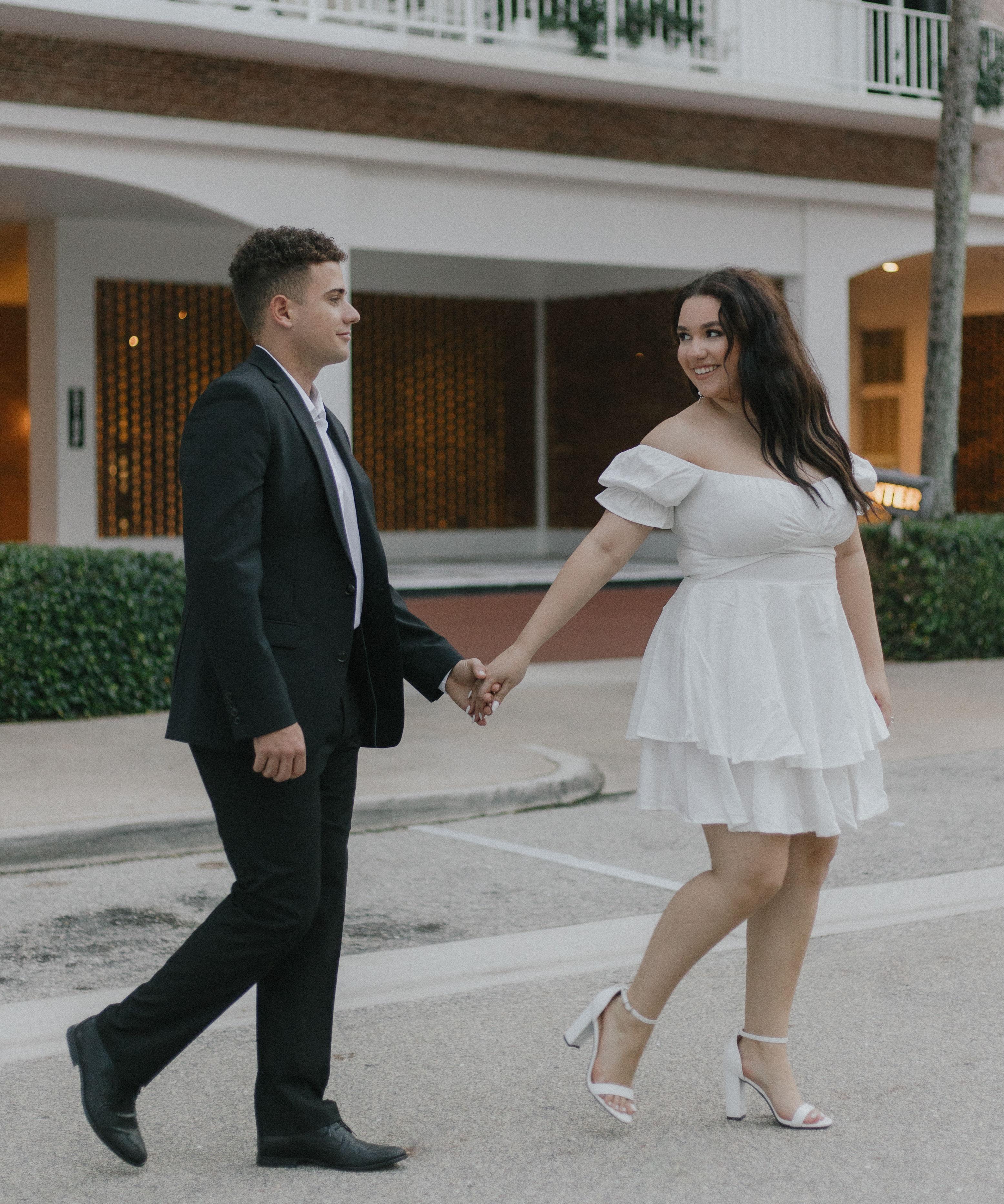 The Wedding Website of Lisbeth Nunez and Victor Ciokler