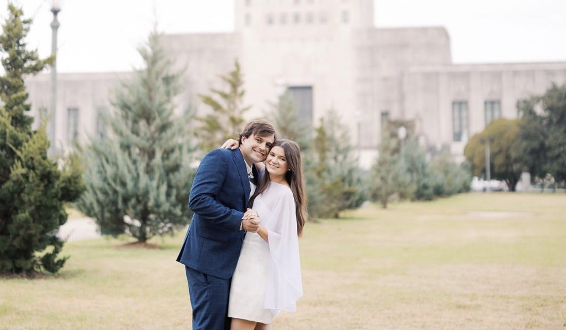 The Wedding Website of Delaney Grace Inabnet and James Russell Saloom