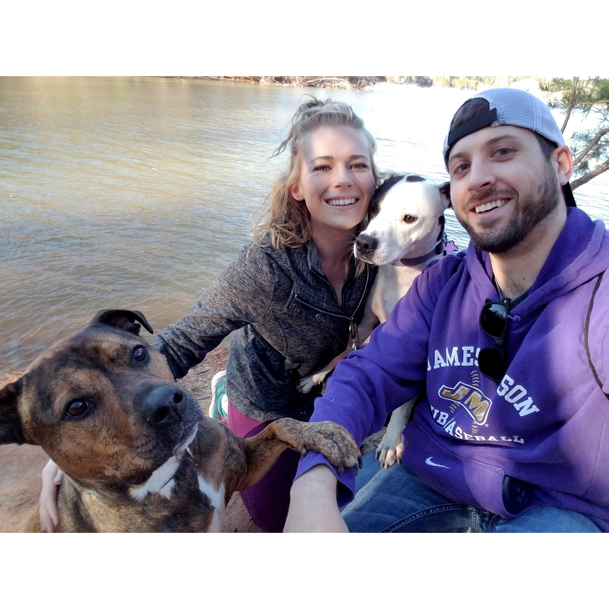 Family photo at Lake Norman near Charlotte