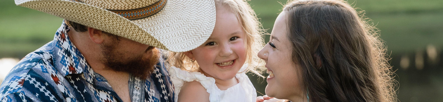 The Wedding Website of Sarah Davis and Taylor Nations