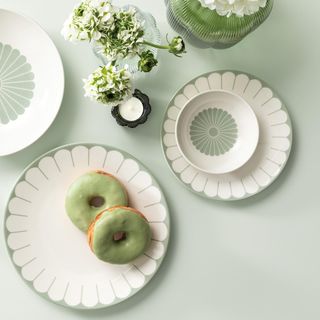 Fleur Dinner Plate