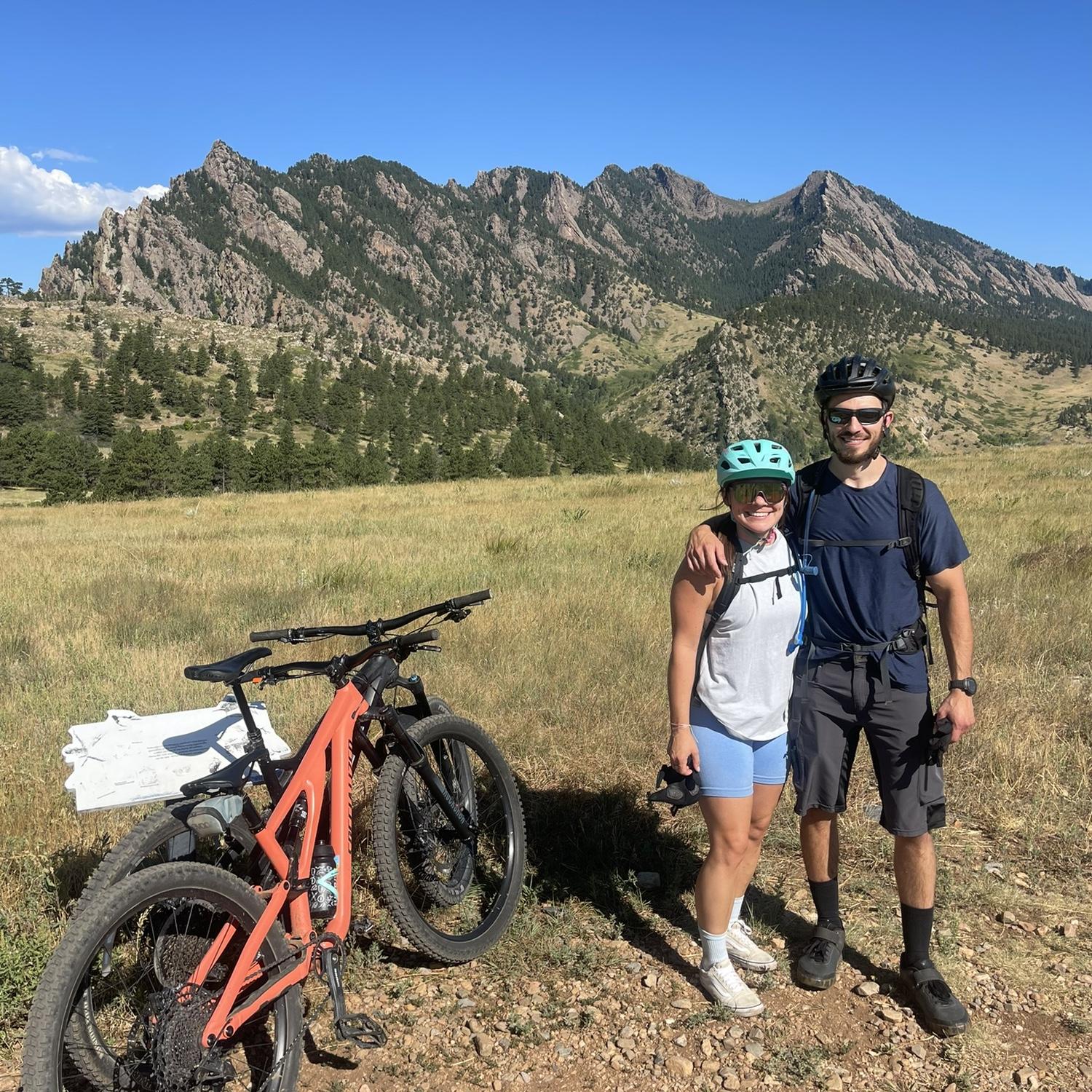 Mountain biking in CO ⛰️🚲