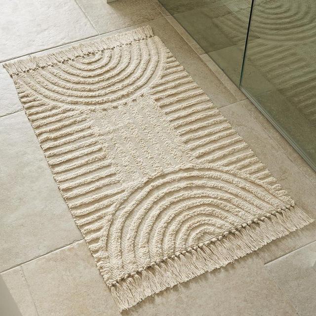 KIBAGA Beautiful Boho Rug with Tassels for Your Bathroom - Soft 2 x 3 ft. Cotton Rug Fits Perfectly Into Your Bath - Washable, Non-Slip Rug Ideal to Enhance Your Modern Home Decor