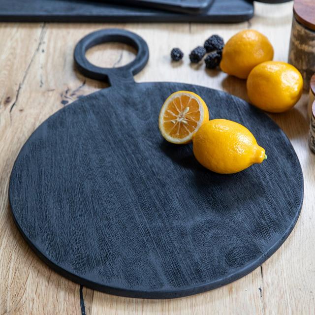 Arendal Medium Round Board