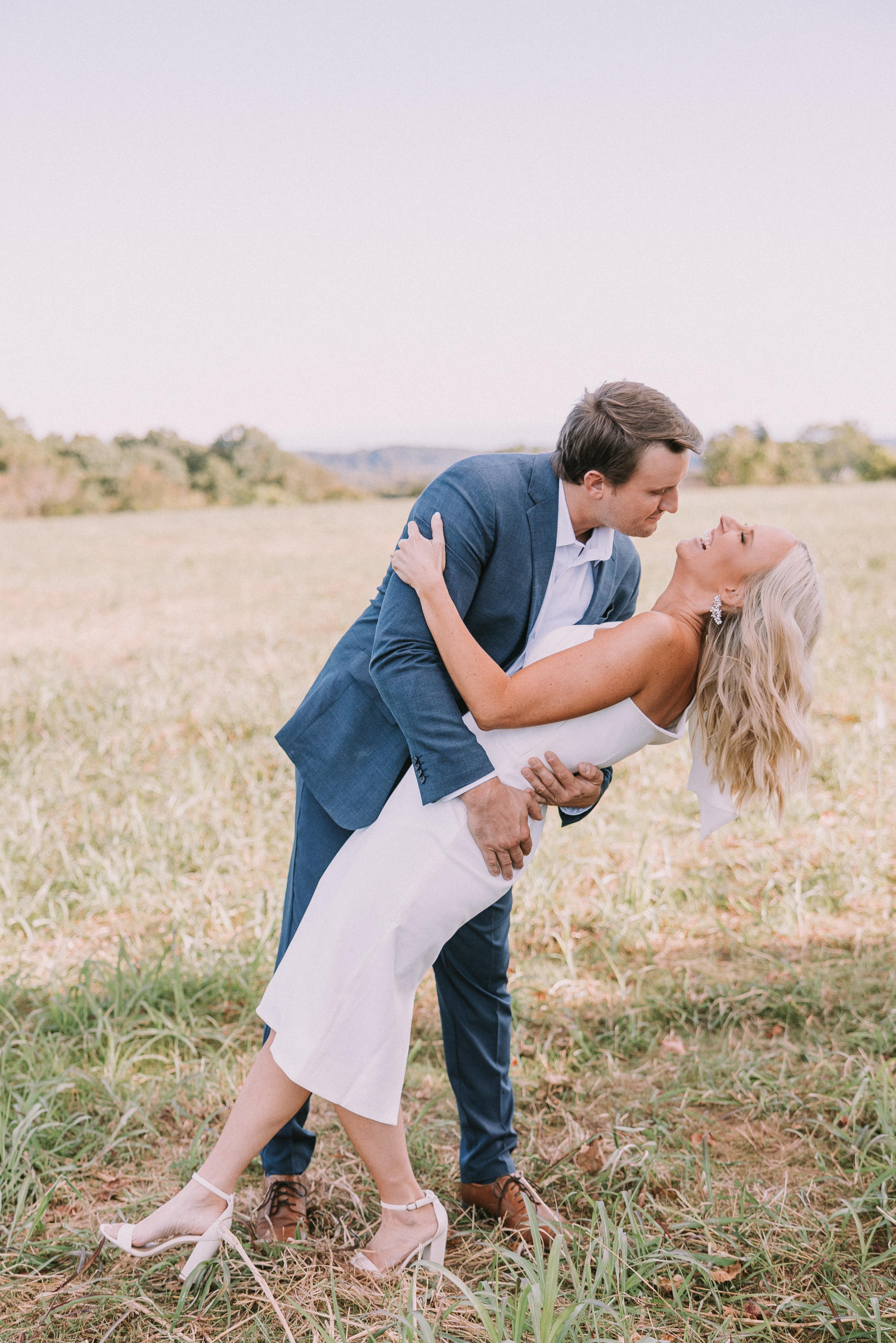 The Wedding Website of Emily Arnett and Andrew Miller