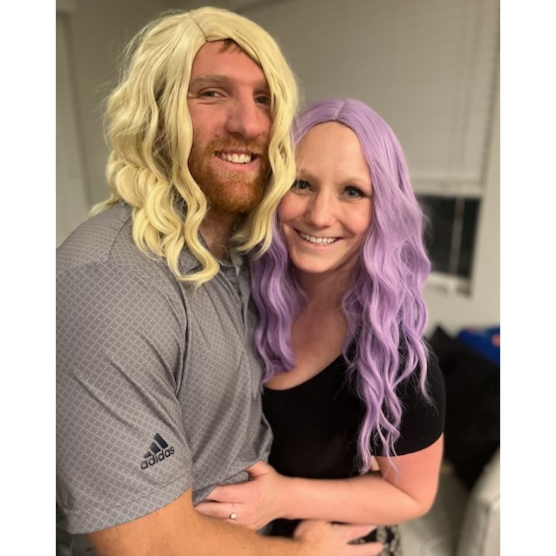 Wig party for Elise's 30th birthday! Sean looks good as a blonde ;)