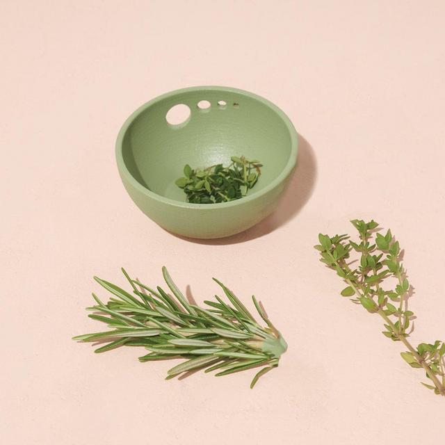 Herb Pull & Pinch Dish