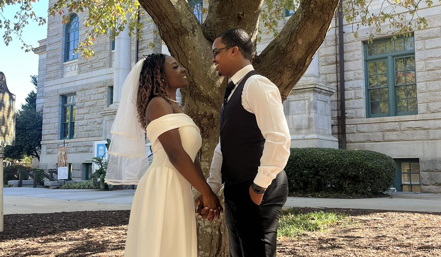 The Wedding Website of Breanna Linton and Tyjeim Linton