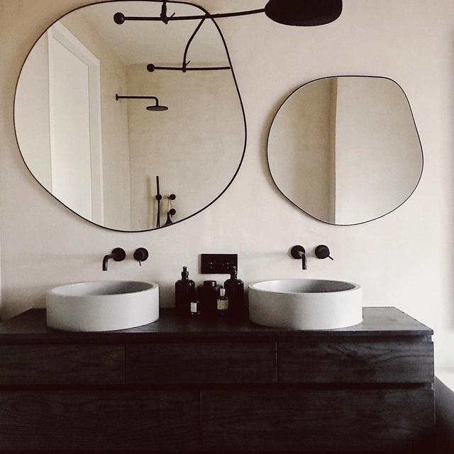 Black, 41" Irregular Mirror