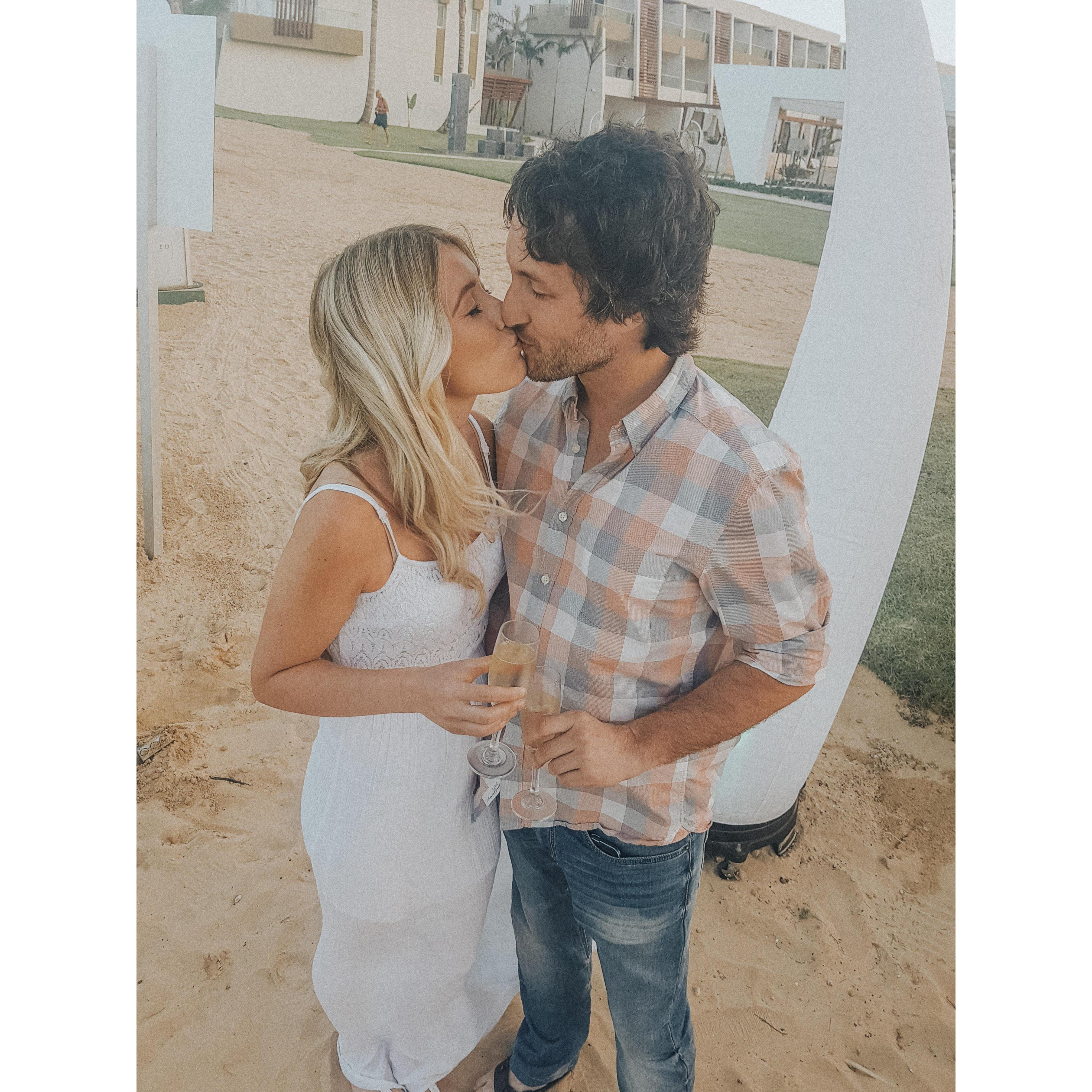 ♡ KISSES IN PUNTA CANA ♡