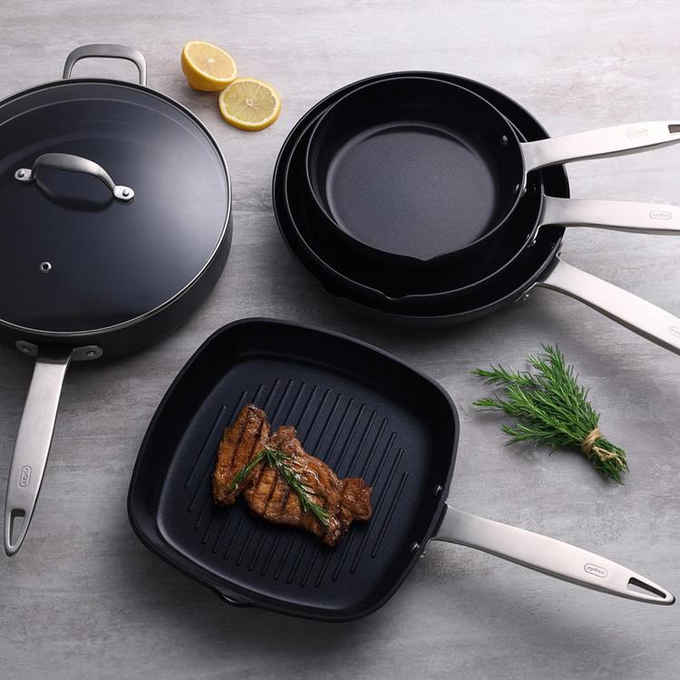 Zyliss, Ultimate Pro Ceramic Square Grill Pan | Zola