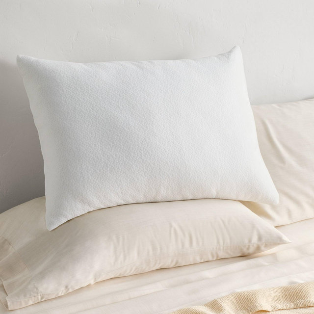 Standard/Queen Medium/Firm Memory Foam & Down Alternative Firm Bed Pillow - Casaluna™