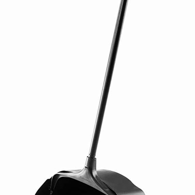 Rubbermaid Commercial Executive Series™ Lobby Pro® Dustpan with Long Handle, Black (FG253100BLA)