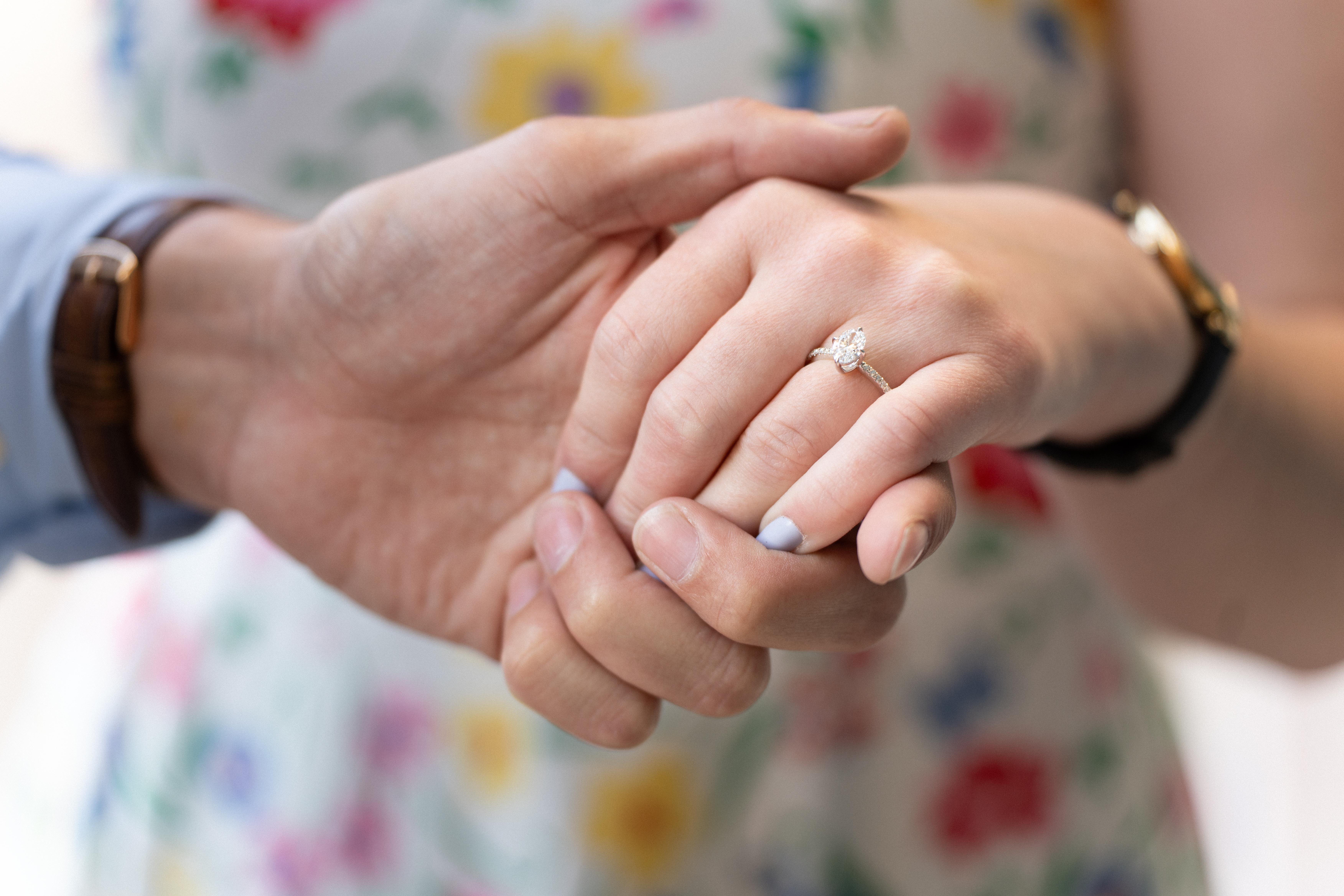 The Wedding Website of Gena Pyle and Heindrick Fernandez