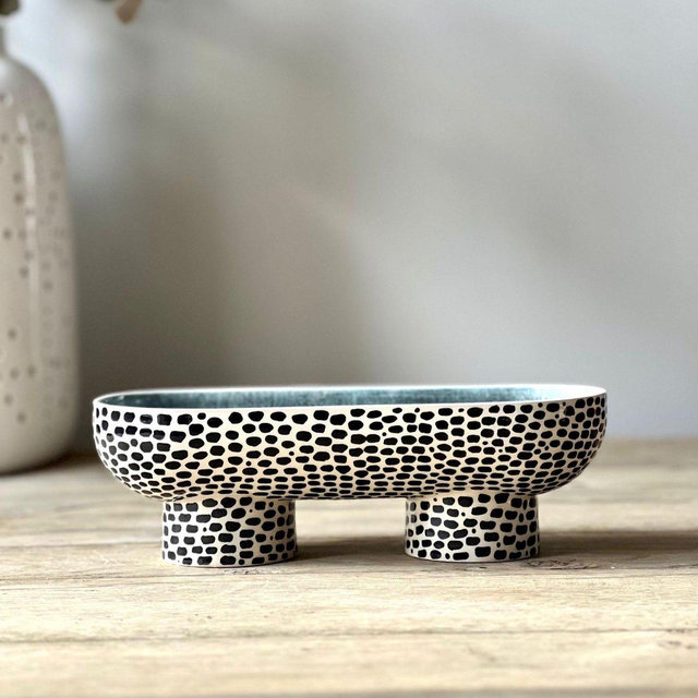 Ceramic Black Speckled Footed Bowl - Handmade Kitchen Countertop Decor - Ceramic Pedestal Serving Bowl - Fruit Bowl - Stoneware Centerpiece