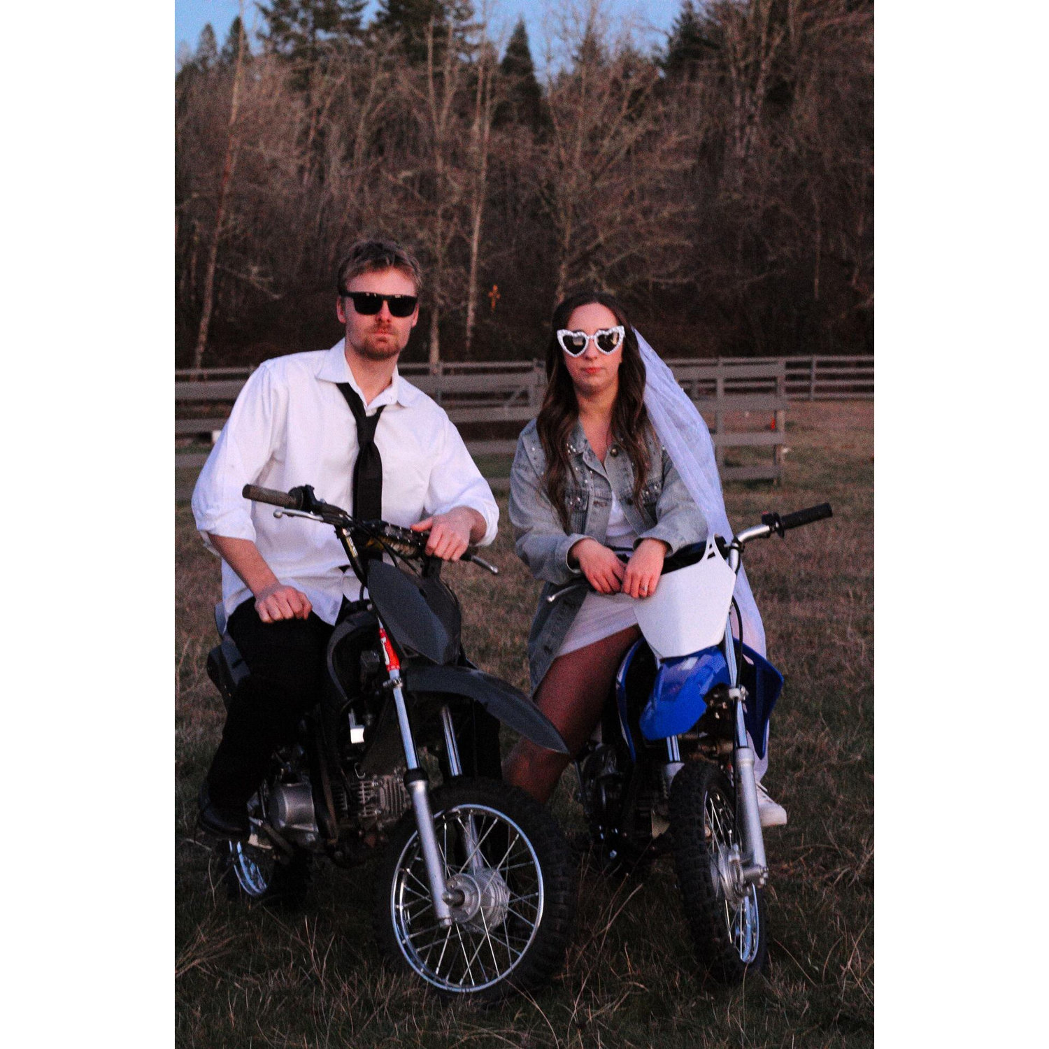 "Save the Date" photo shoot