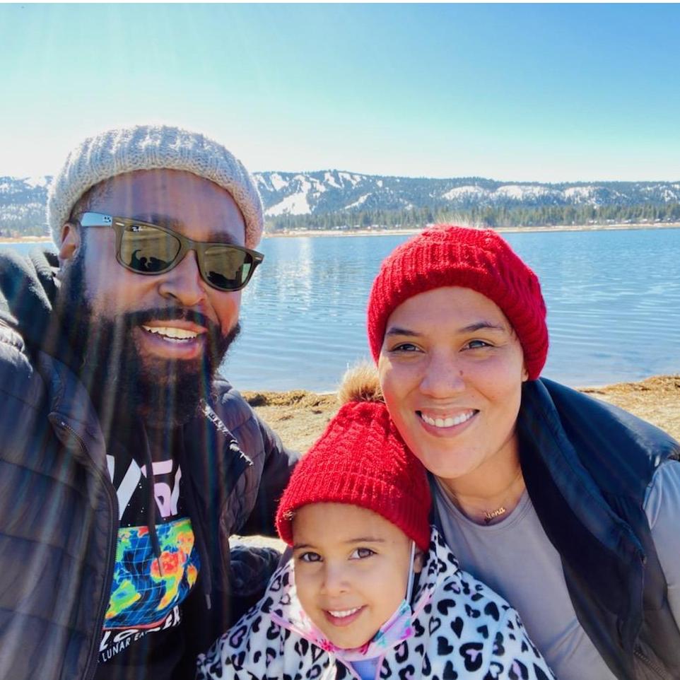 Family Weekend in Big Bear, CA - We made up for the lost time over Christmas Break and went to Big Bear for some quality family fun! Siena was so happy to finally see the snow she missed in Baltimore.