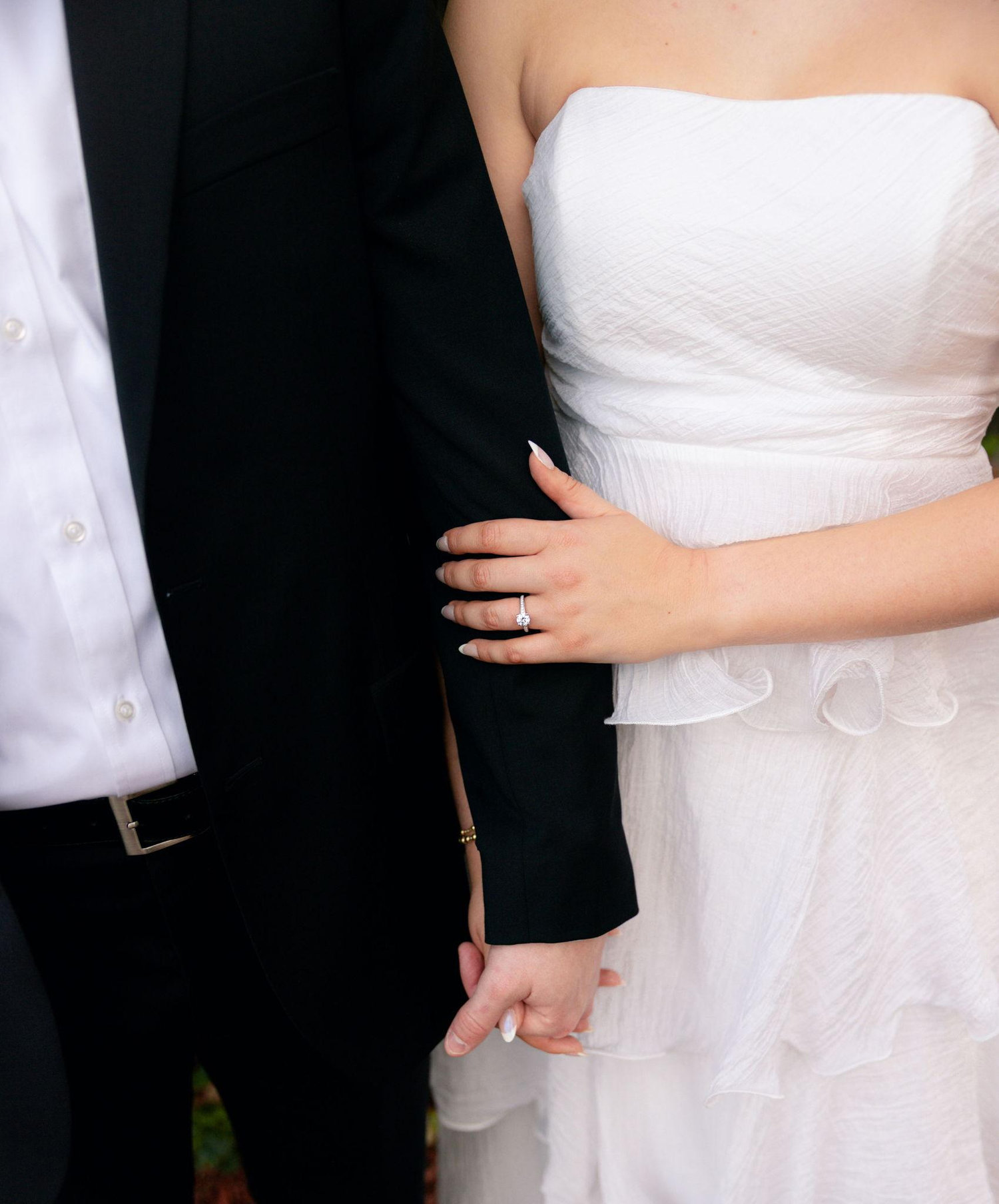 The Wedding Website of Isabella Daniel and Derek Whitlock