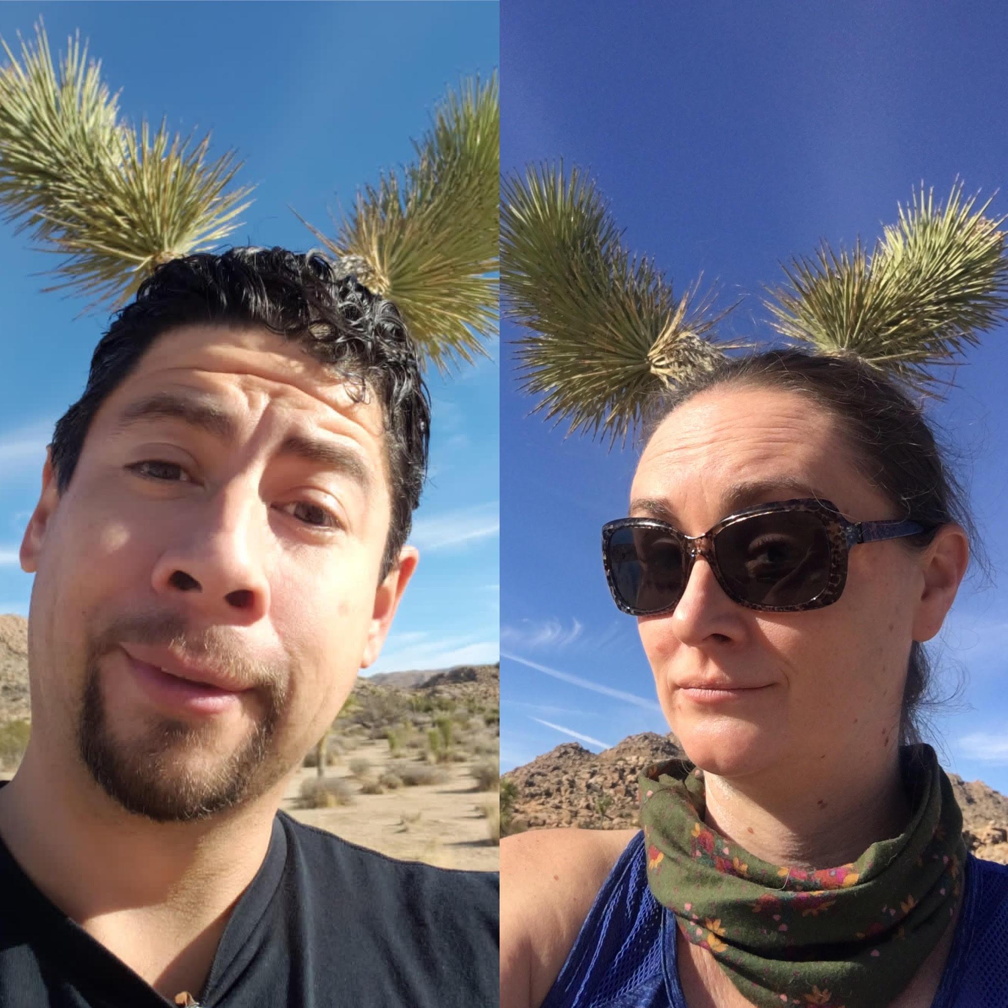 First trip together (to Joshua Tree). Who wore it better?
Primer viaje juntos (a Joshua Tree). Quien lo hace mejor?
