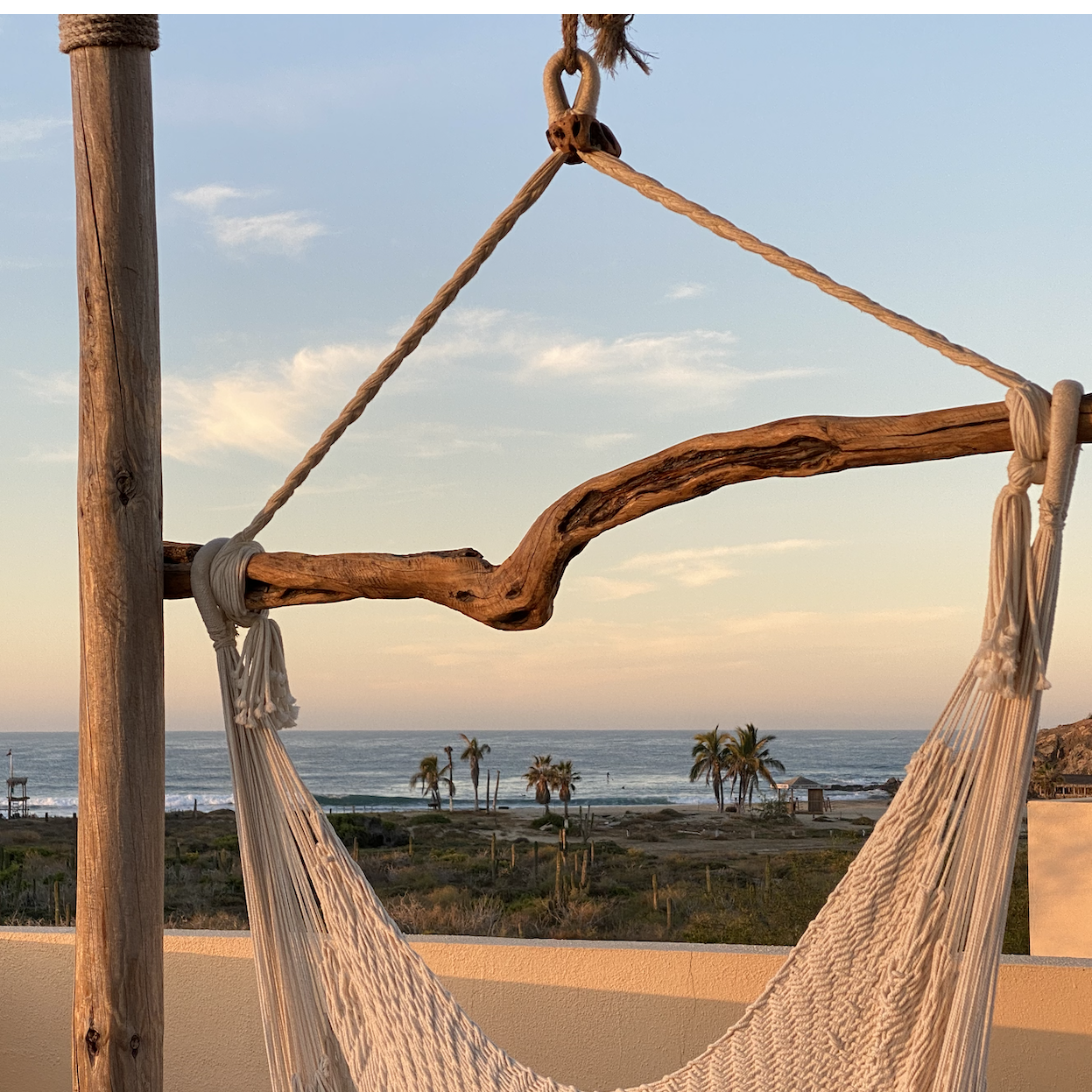 Most (or even all) Airbnbs, condos, resorts, hotels at Cerritos Beach are super close to the ocean!