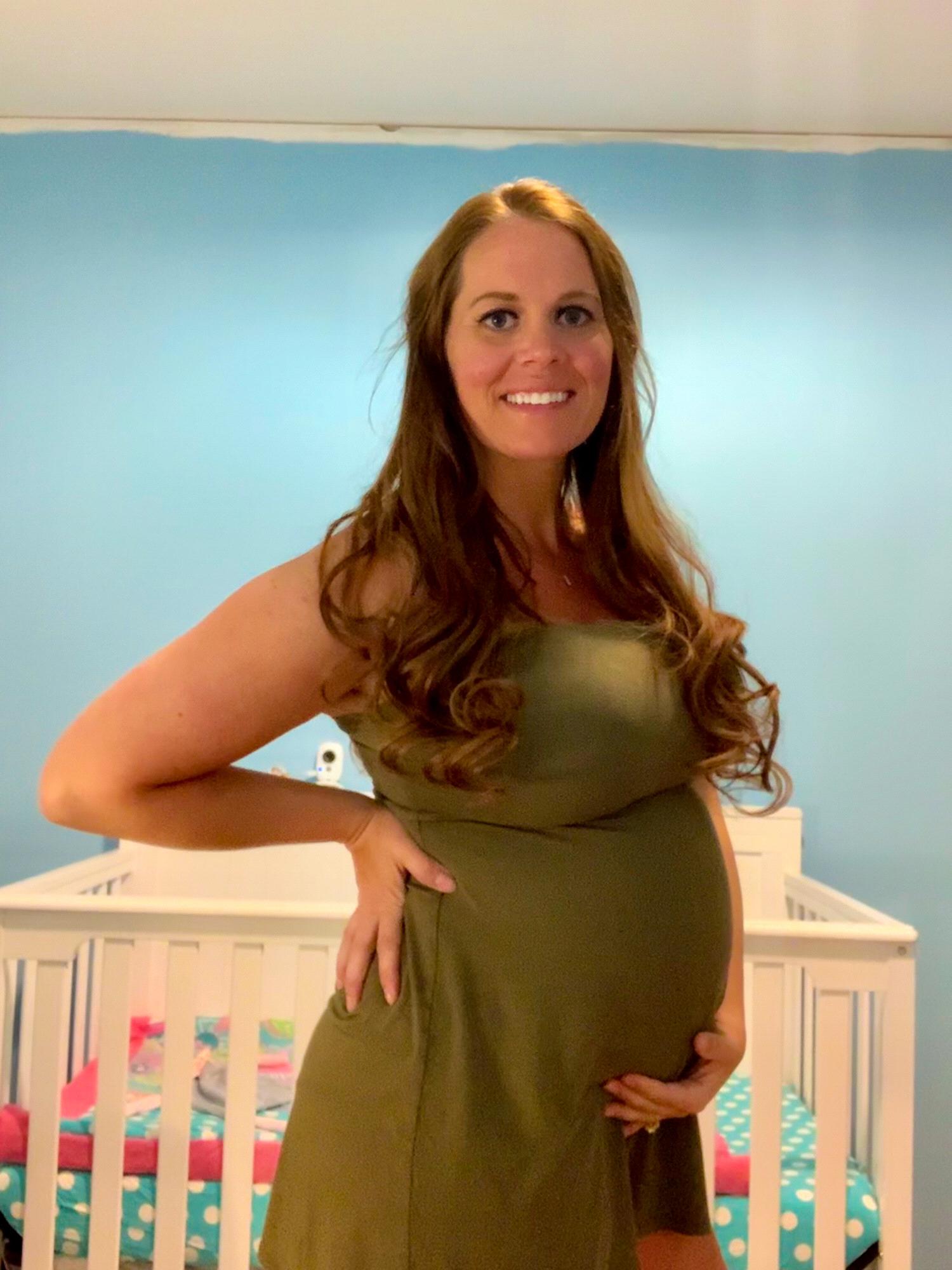 31 weeks pregnant with baby Khaleesii!  Shane and Heather's sweet miracle!