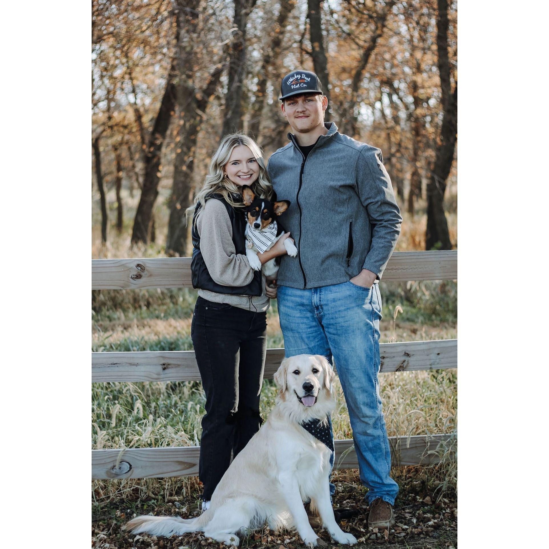 Family photos!! Our favorite photo!