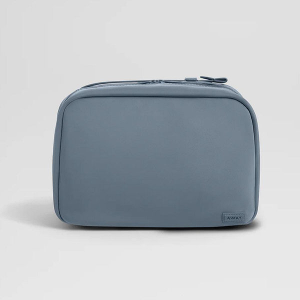 Hanging Toiletry Bag in Coast Blue