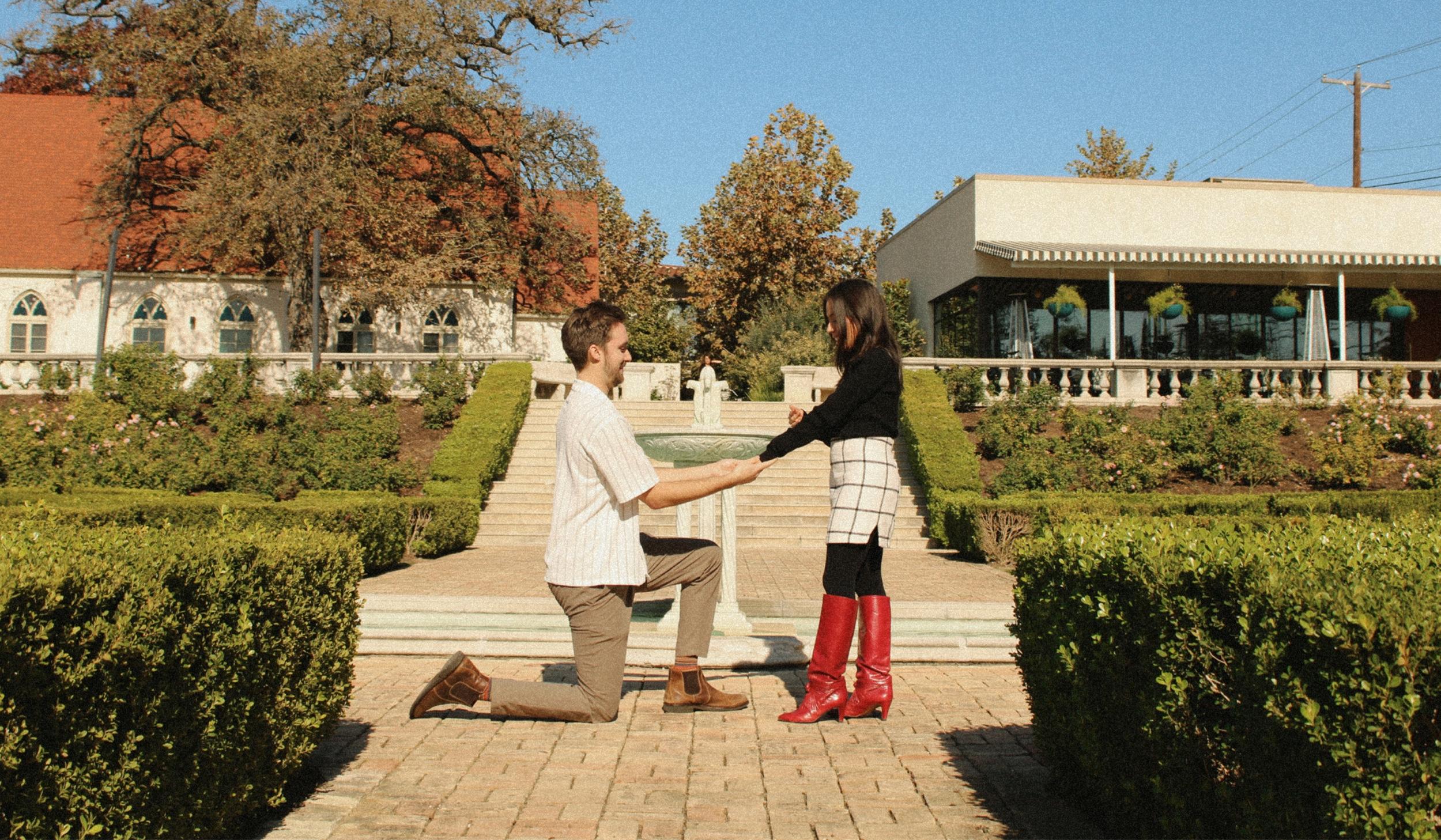 The Wedding Website of Jaelyn Galindo and Carson Chrismon