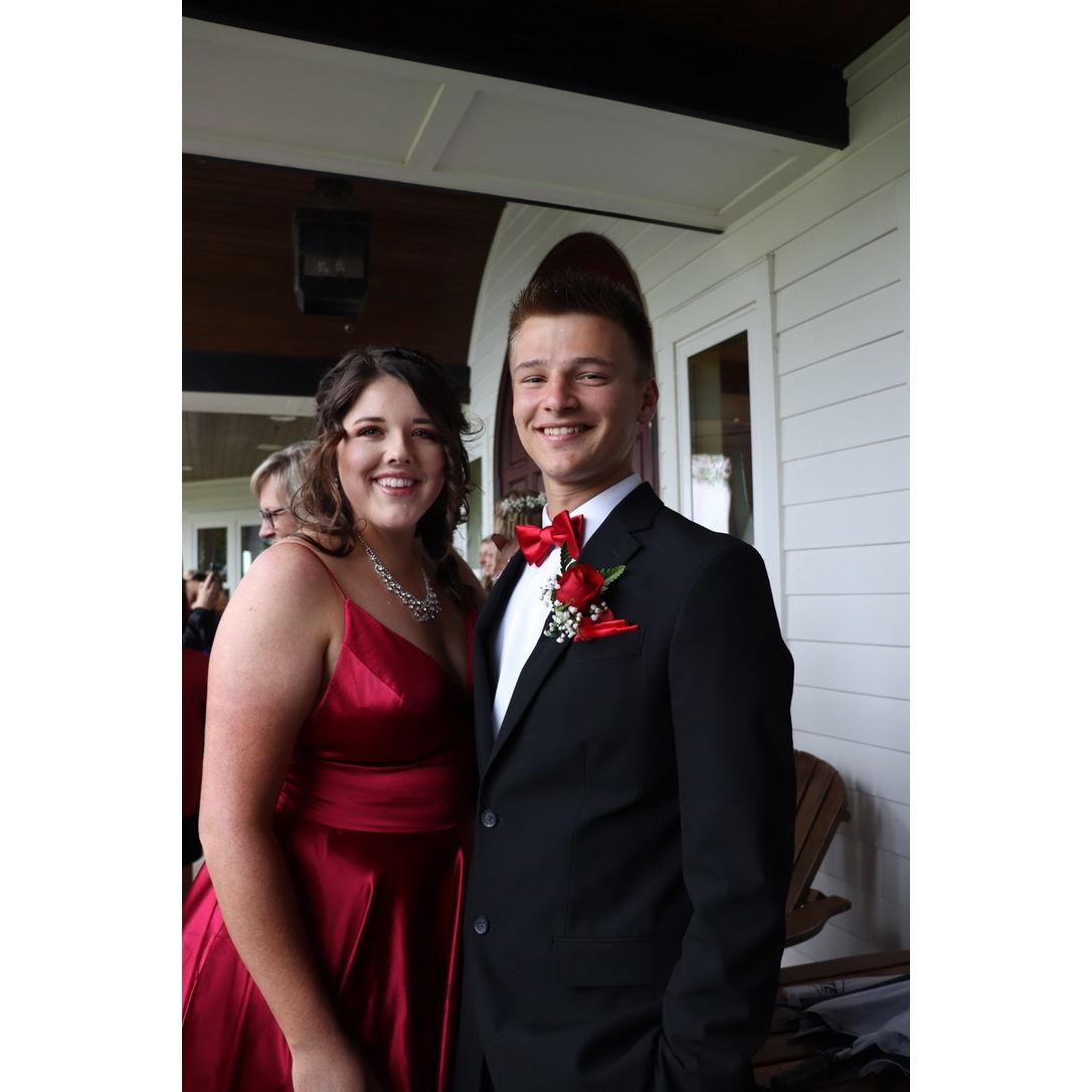 Our first photo together!!