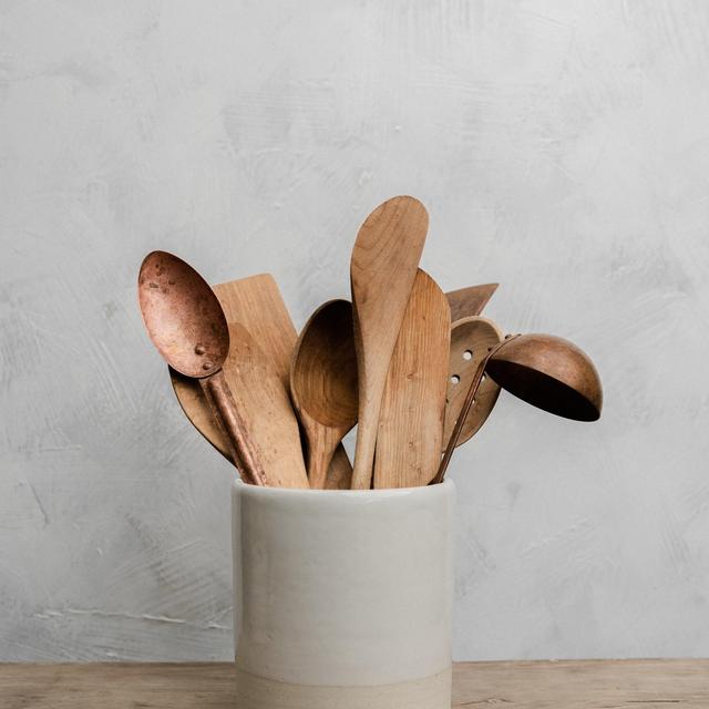 Kitchen Tool Pot