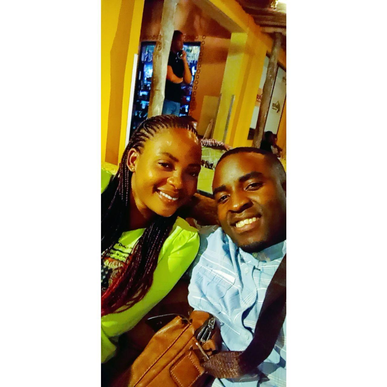 Apa she was like I won't smile no matter what...the boom!! ka smile ako!!