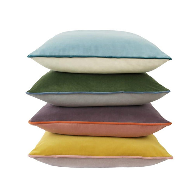Btyrle Velvet Throw Pillow Covers 20x20 Inch Set of 4 Decorative Velour Pillowcases Double-Colored Cushion Covers for Sofa Couch,Cold-Edge