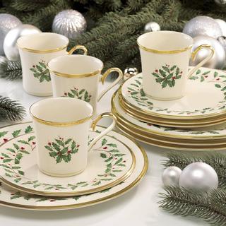 Holiday 12-piece Dinnerware Set, Service for 4