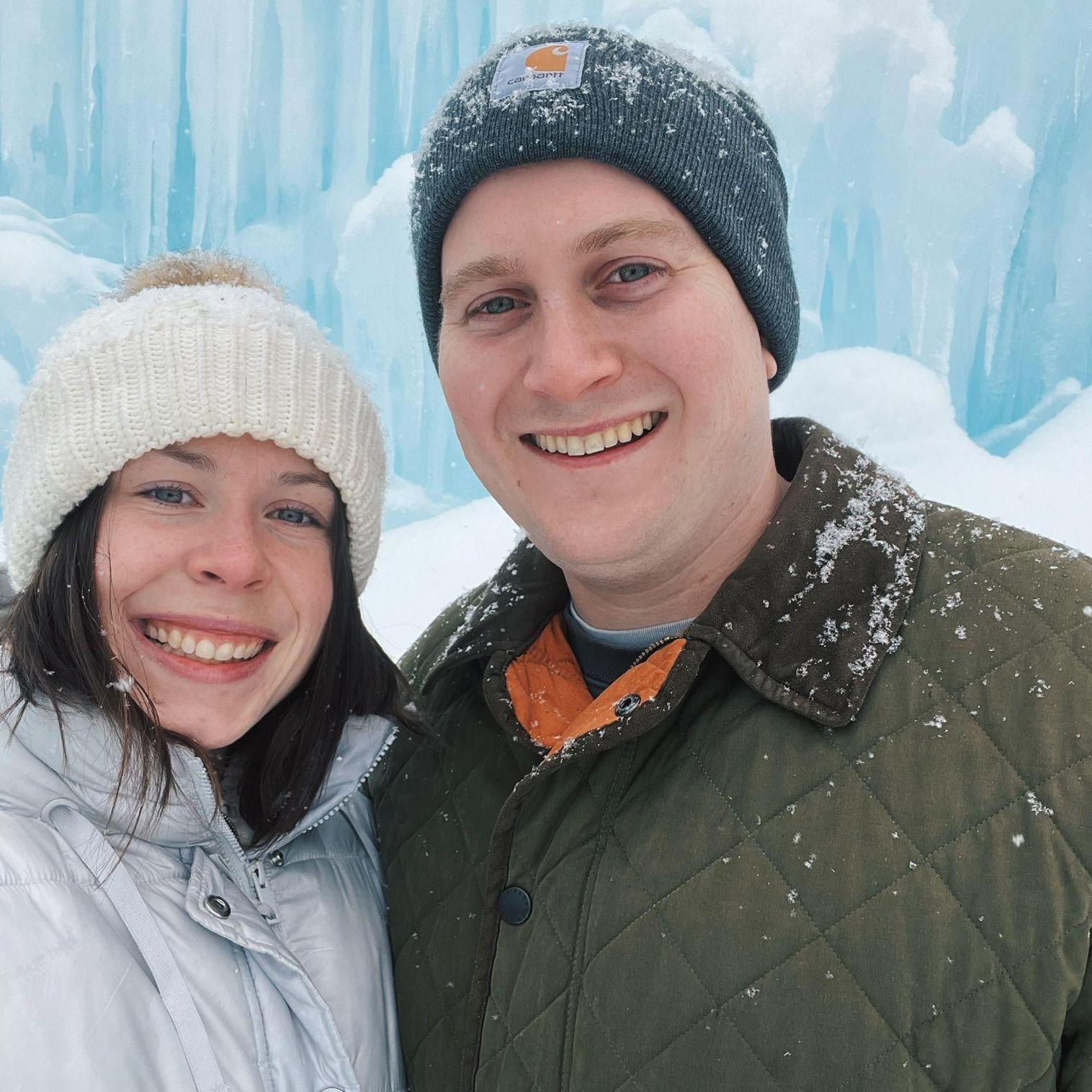 May have accidentally drove up here in a snow storm but truly adored these Ice Castles, and za & brews @ Schilling Beer to warm up!!