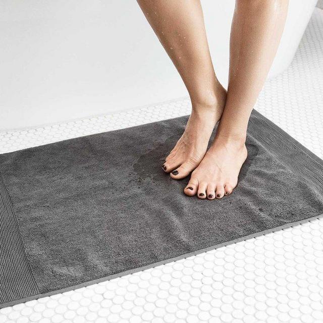 Silvon: Bath Mat