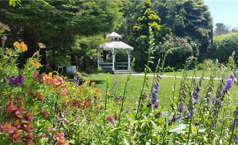 The Wedding Website of Michelle Varga and Ryan Icenhower