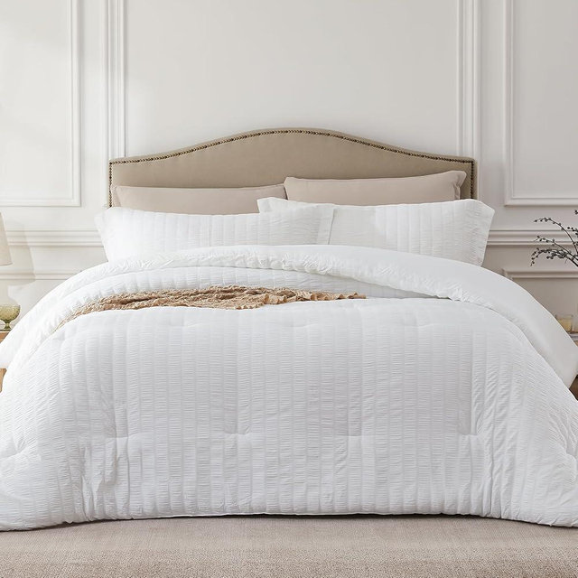 Quataly White King Comforter Set - 3 Pieces Seersucker Lightweight Bedding Comforter Sets - All Seasons Cozy Modern Bed Sets for Women Men