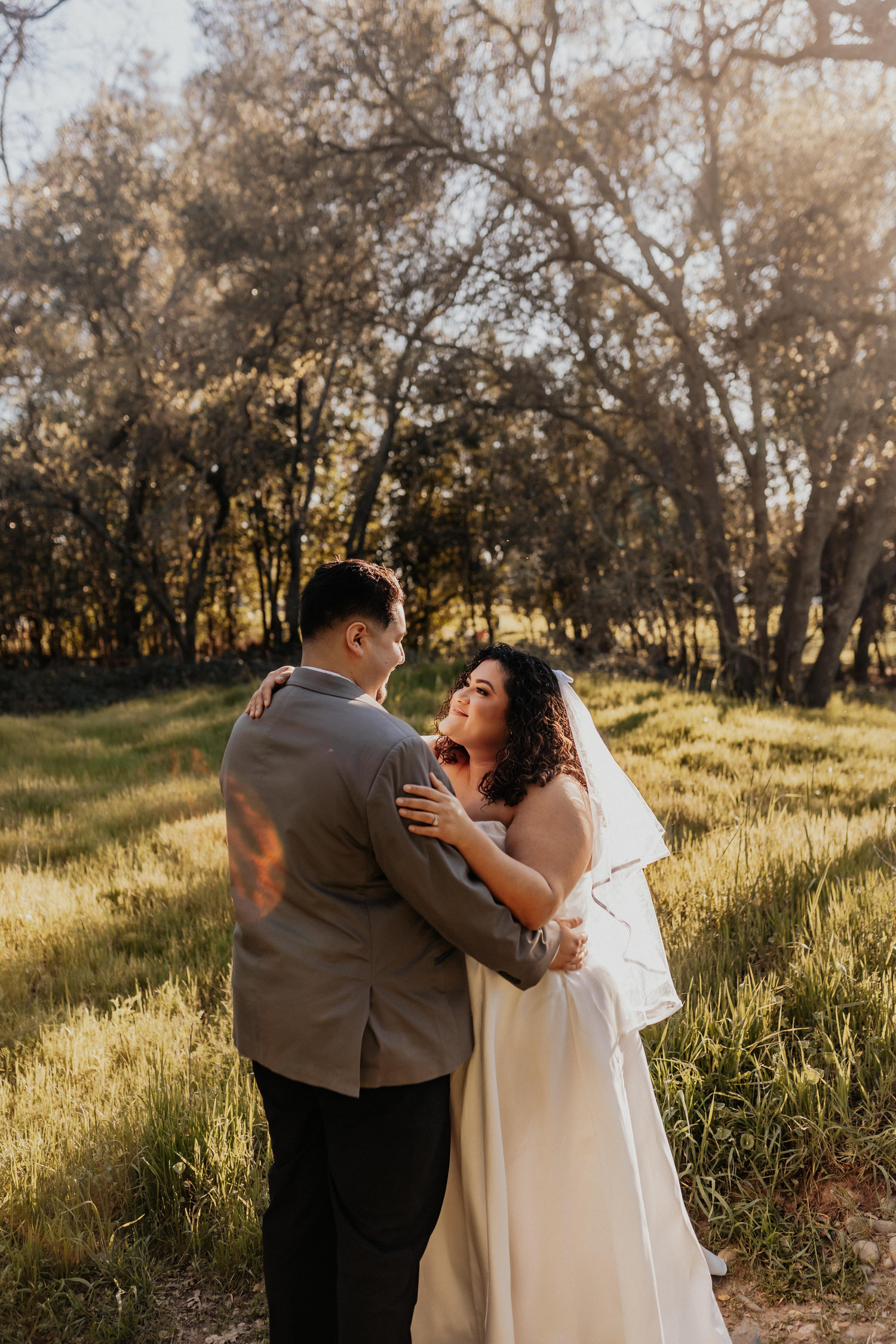 The Wedding Website of Andrea Linqui and Ivann Fernandez