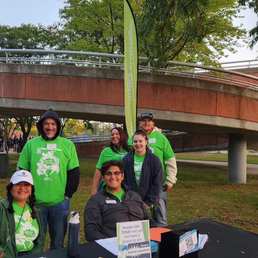 Awake early - all our our favorite thing - but all for a good cause, volunteering for the Alliance for Autism Hero Walk