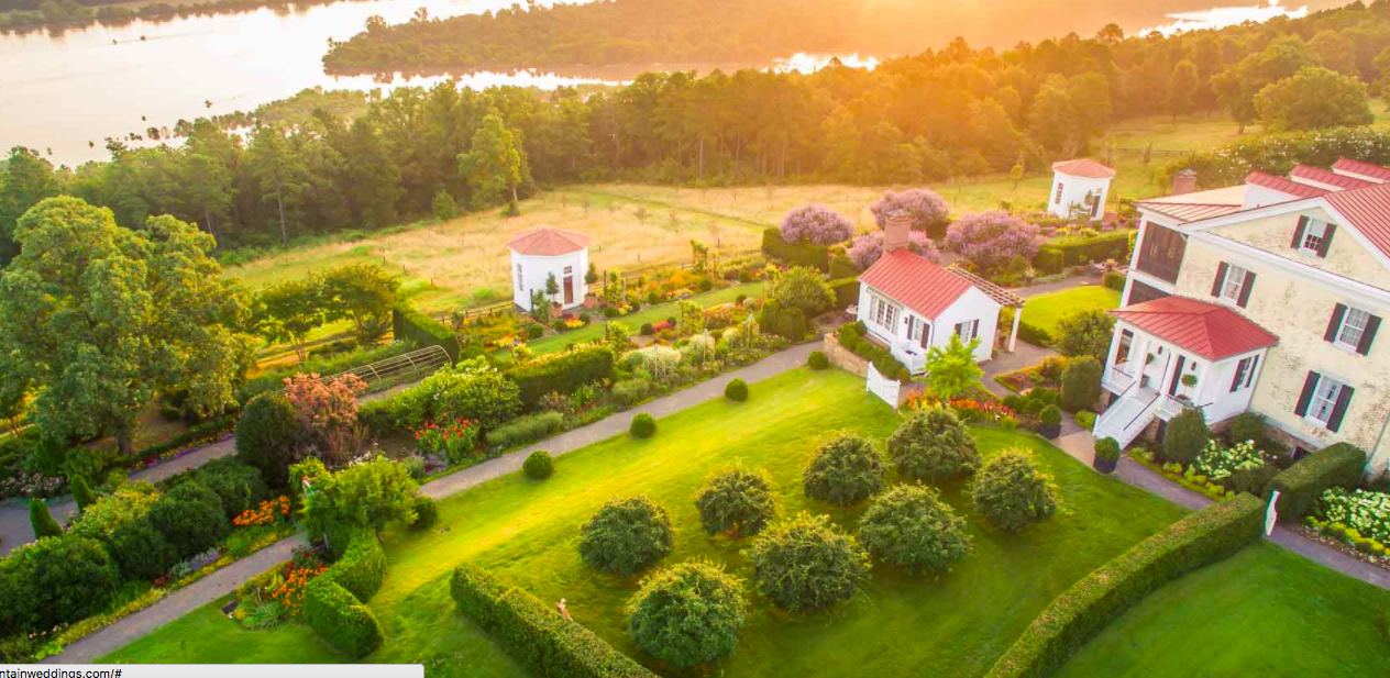 The Wedding Website of Hannah Reed and Ian Thompson