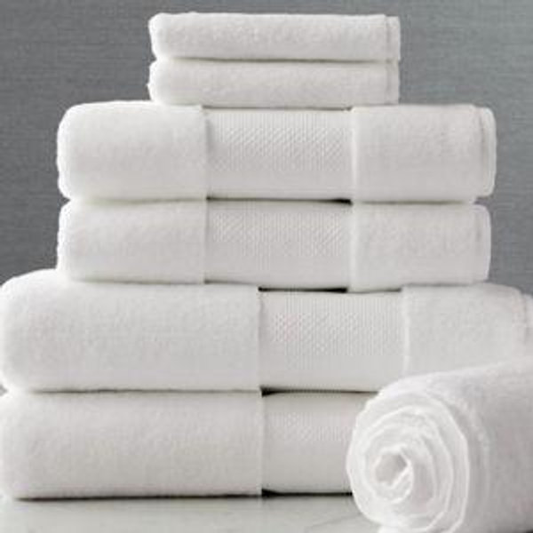 Frontgate Resort Collection™ Bath Towel with Mat Set