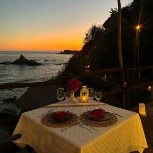 Romantic dinner at hotel in Mazunte, MX