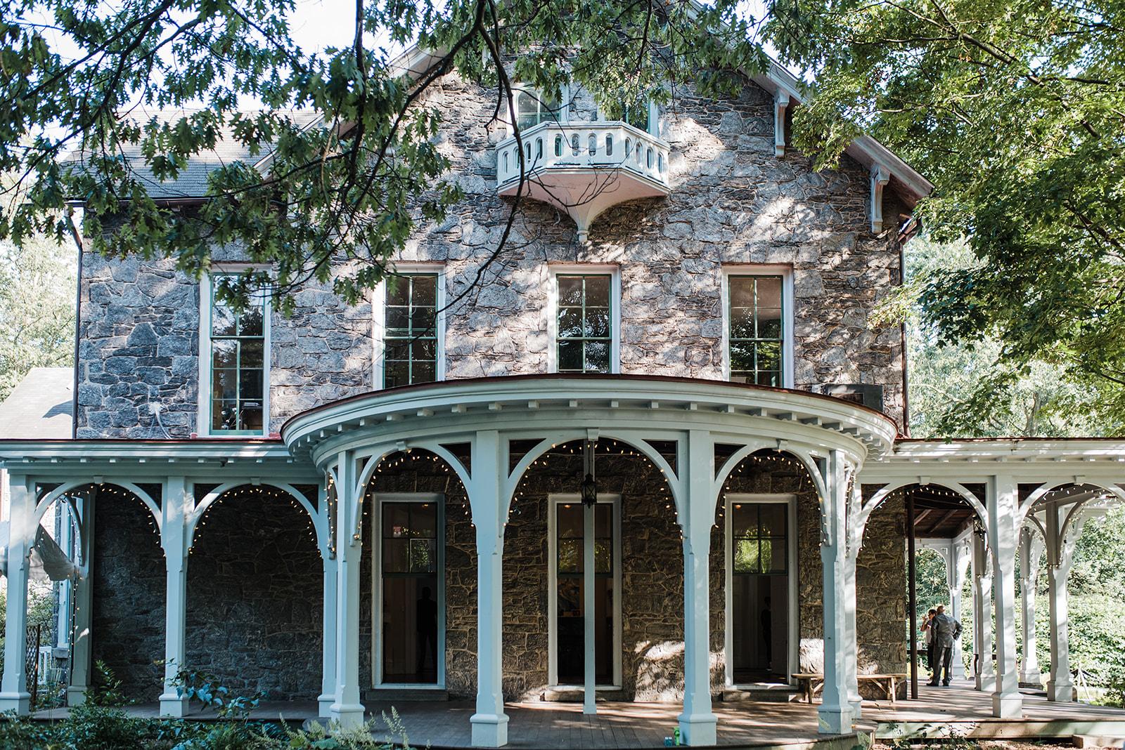 The Wedding Website of Leigh Werrell and Ben Rosen
