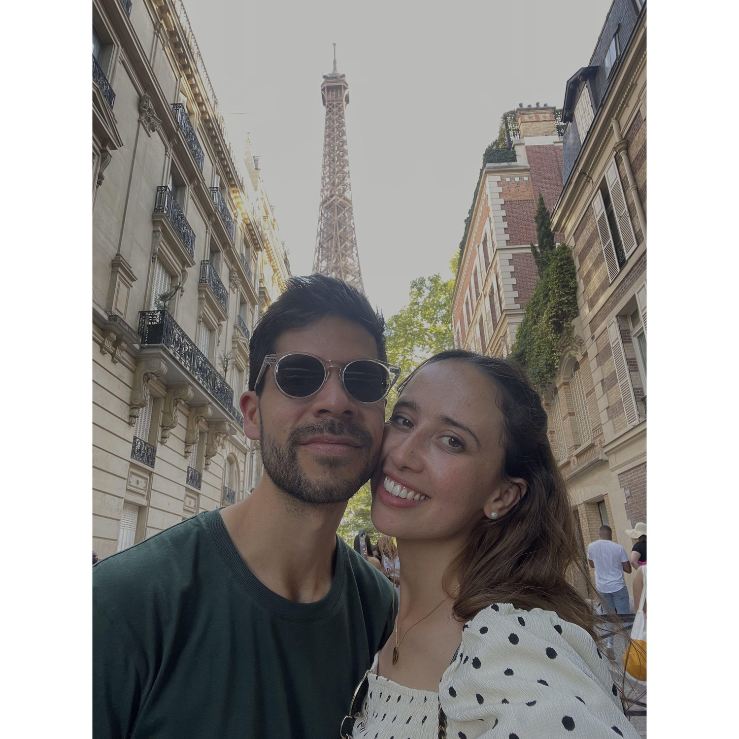 En Paris, la ciudad del amor jijiji