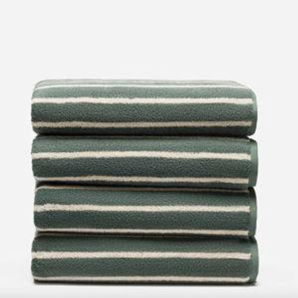 Super-Plush 4-Piece Bath Towel Bundle -- Striped Botanical Green