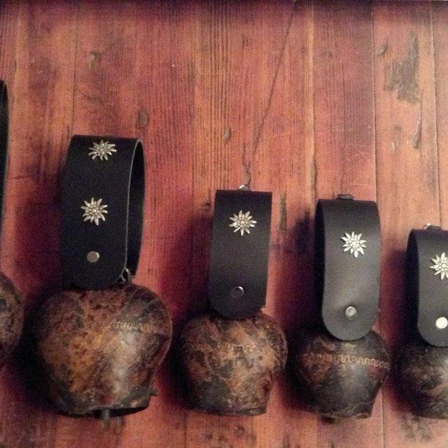 Swiss Cowbell: Rustic- Medium