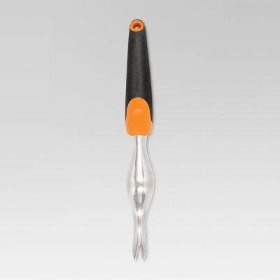 Fiskars Ergo Weeder Scratch Tool