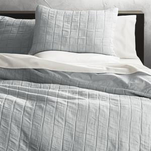 Wendell Silver Quilted Bedding