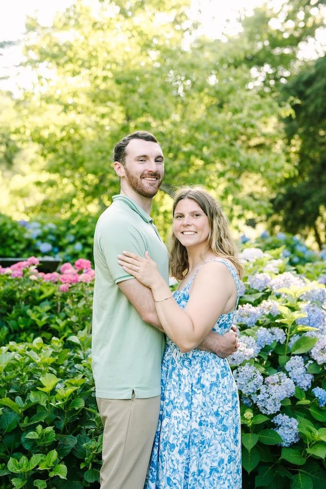 Alexi Cohan and Matthew Chapman's Wedding Website